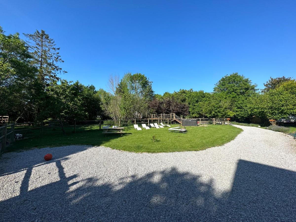 Au Domaine Du Predieu Crécy-sur-Serre Exterior photo